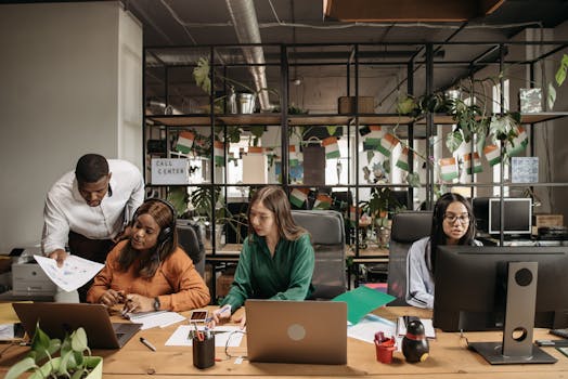 Women collaborating in tech