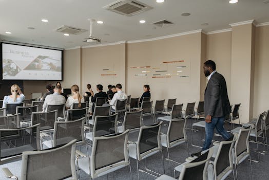 women attending an IoT conference